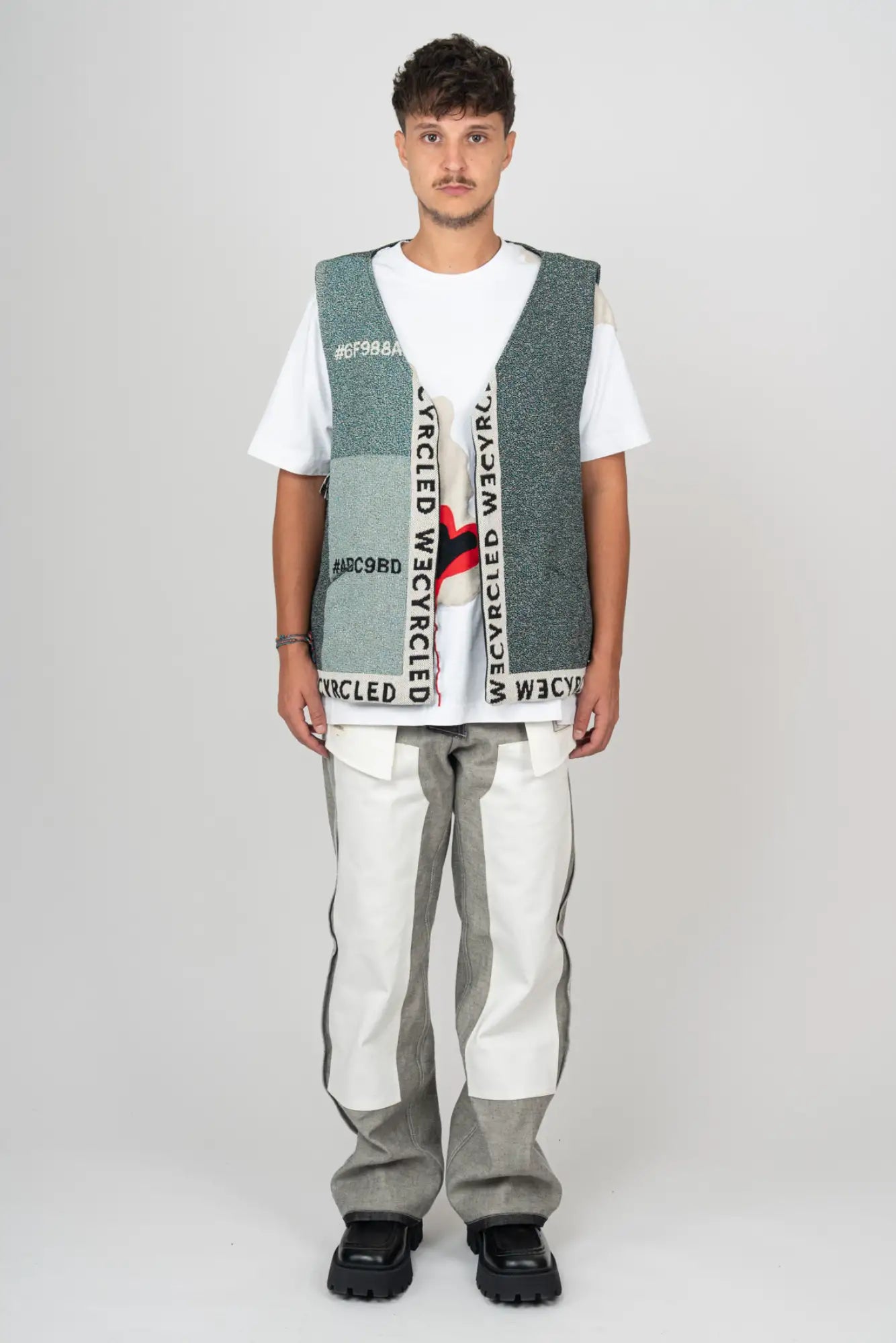GILET PANTONE