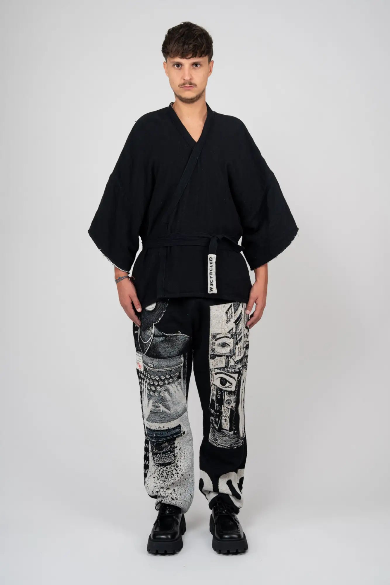 JAPANESE SCRIPT KIMONO